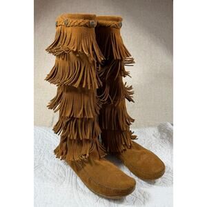 Minnetonka Women 8 Tan 5 Tier Fringe Side Zip Suede Moccasin Hippie 60's Boots